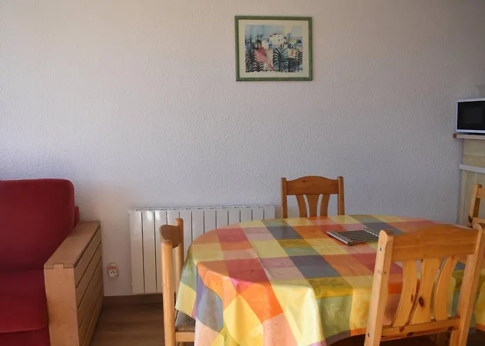 Apartamento 2 Pieces Au Centre De Font-romeu, Parking Inclus - Fr-1-580-96 Font-Romeu-Odeillo-Via